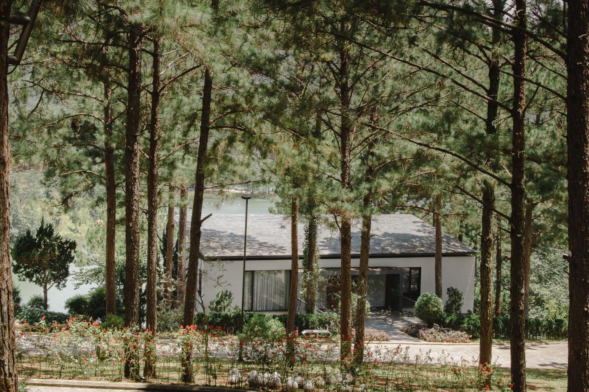 Terracotta Hotel & Resort Dalat Da Lat Exterior foto